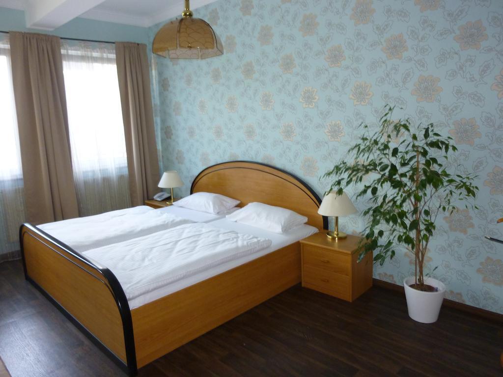 Achathotel Zum Schwan Idar-Oberstein Room photo